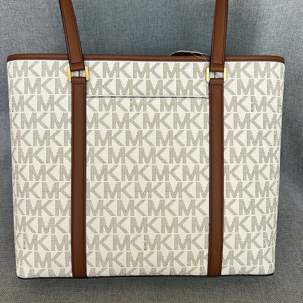 MICHAEL KORS Sady MEDIUM  monogrammed shopper tote  vanilla